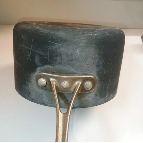 Calphalon Anodized Aluminum cookware 8703 1/2 3.5 Quarts Vintage Heavy - Picture 4 of 8